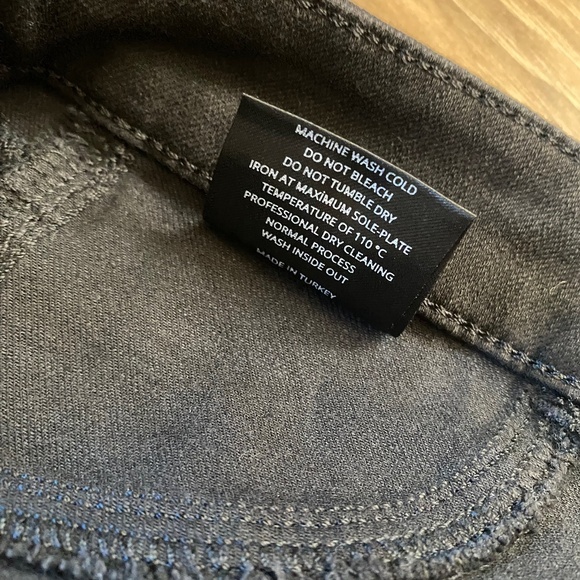 Fitjeans 360 High Waisted - Black - Picture 13 of 14